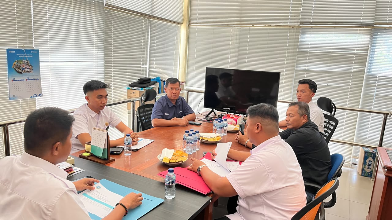 Tingkatkan Keselamatan dan Kualitas Pelayanan Kapal, KSOP Kelas IV Tanjung Pandan Gelar Evaluasi Berkala Semester I Tahun 2026 Pemanduan dan Penundaan Kapal